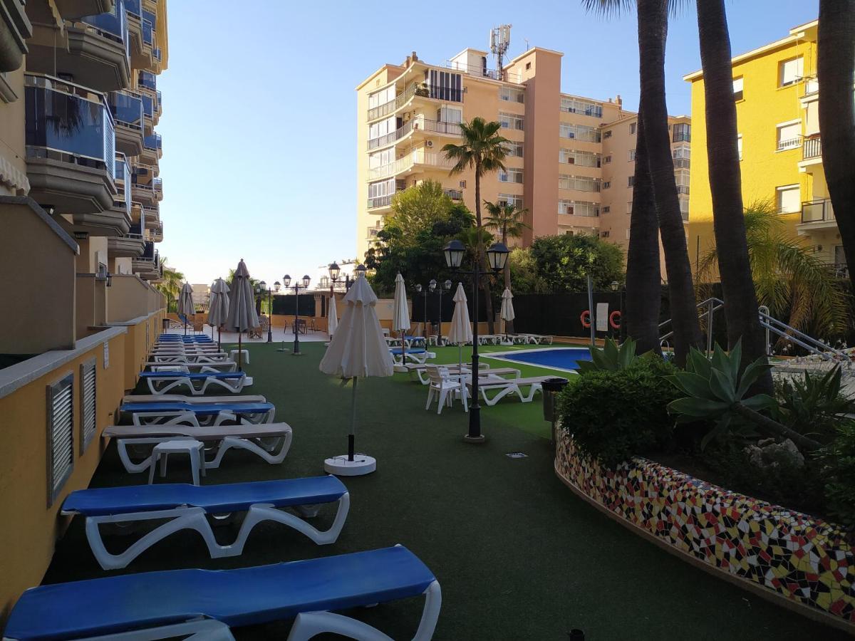 Fuengirola Apartamento Vacacional Mediterraneo Real Kültér fotó
